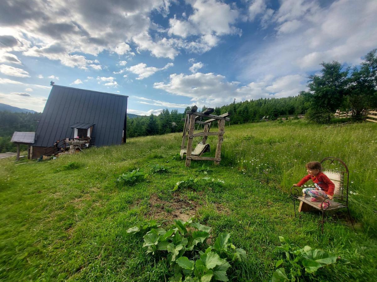 Apartmán Oak House Paljanycja Exteriér fotografie